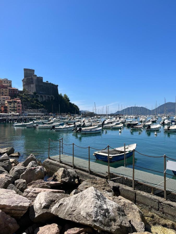 Casa Vacanze Cinzia Lerici Exterior foto